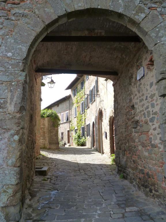 Antica Casa "Le Rondini" Bed & Breakfast Borgo a Buggiano Eksteriør bilde