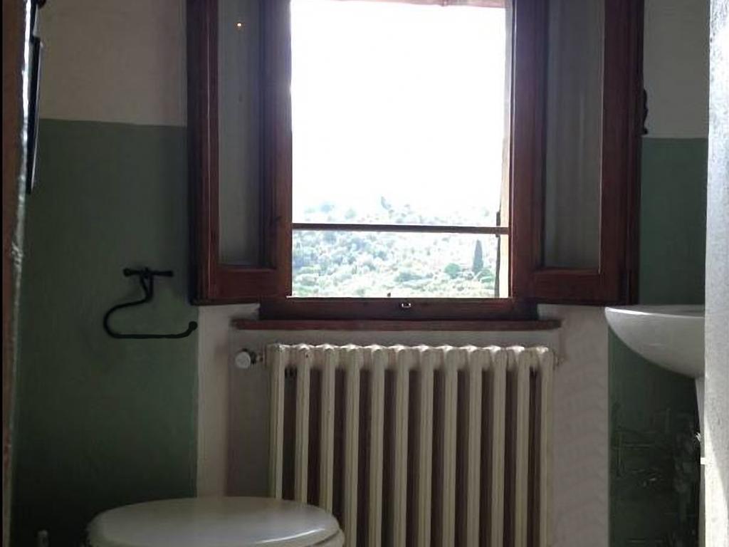 Antica Casa "Le Rondini" Bed & Breakfast Borgo a Buggiano Eksteriør bilde