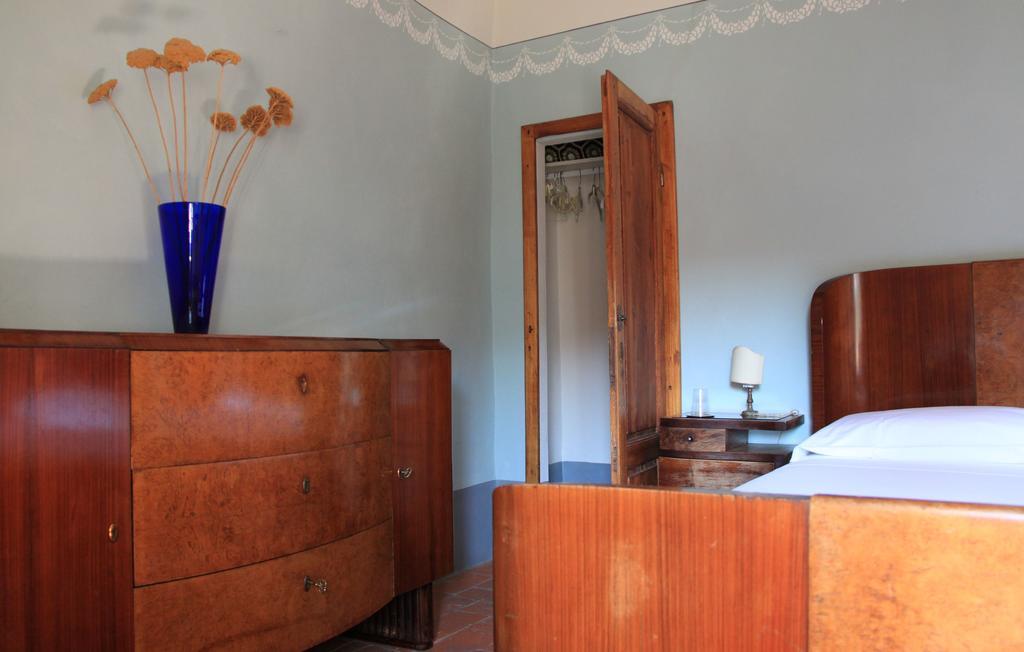 Antica Casa "Le Rondini" Bed & Breakfast Borgo a Buggiano Eksteriør bilde