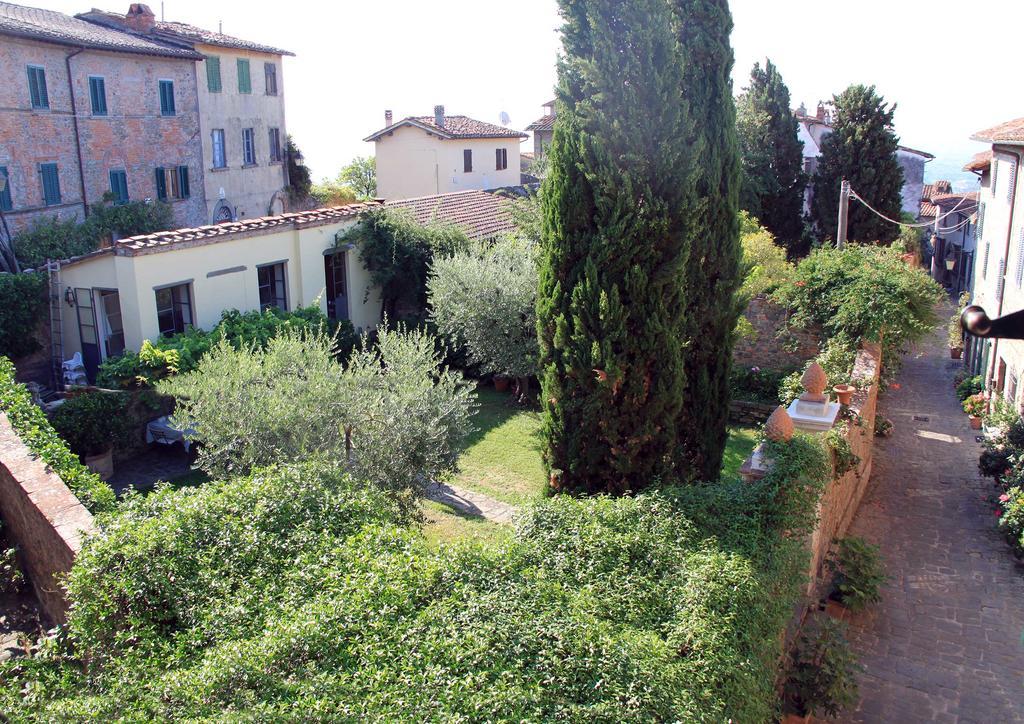 Antica Casa "Le Rondini" Bed & Breakfast Borgo a Buggiano Eksteriør bilde
